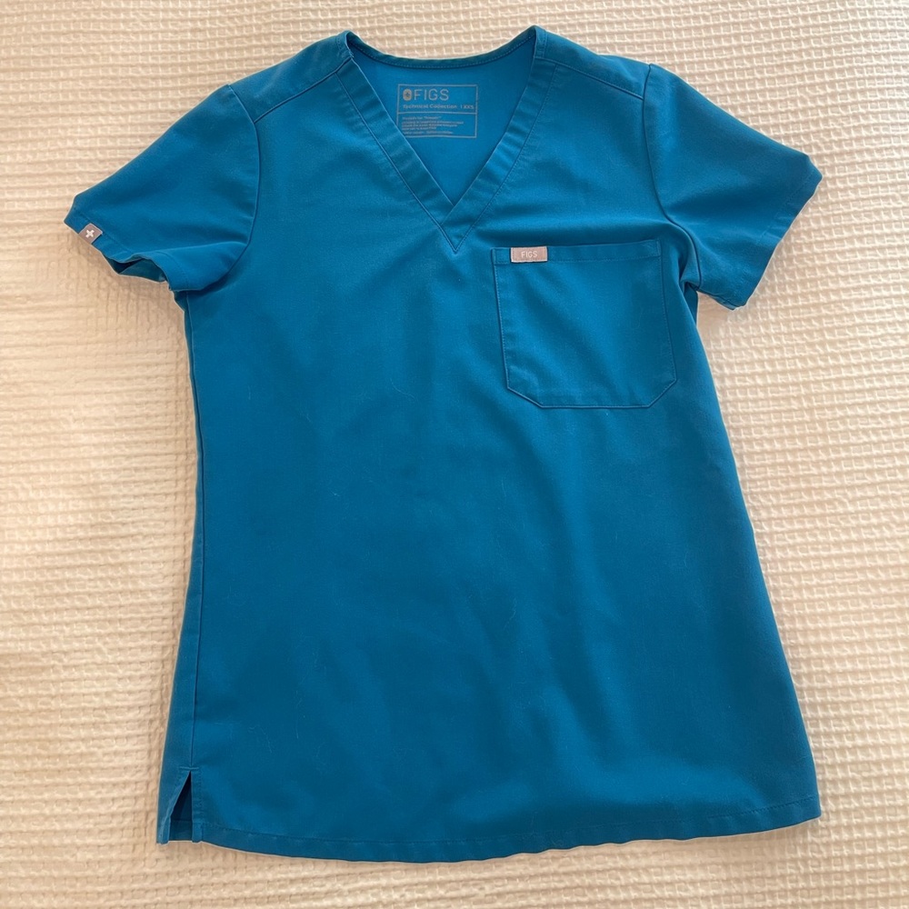 Figs Catarina Alps Blue Scrub Top